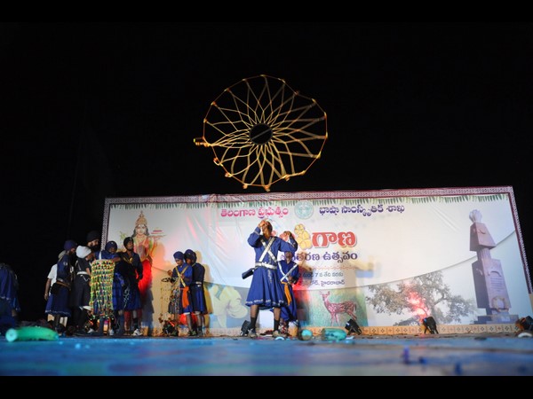 కళా ప్రదర్శనలు