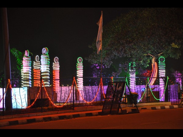 కళా ప్రదర్శనలు