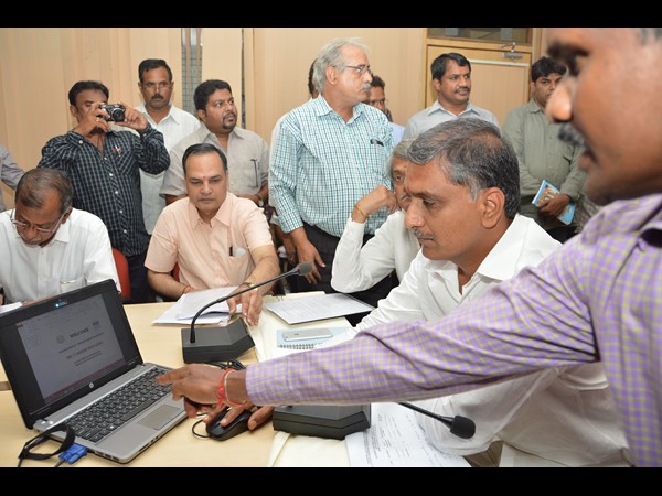  మిషన్ కాకతీయ: 'పూడికతీత మంచిదే' 