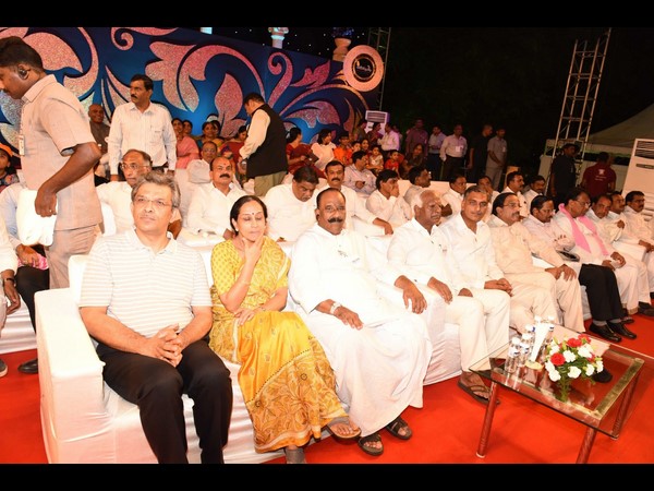 వేడుకలు