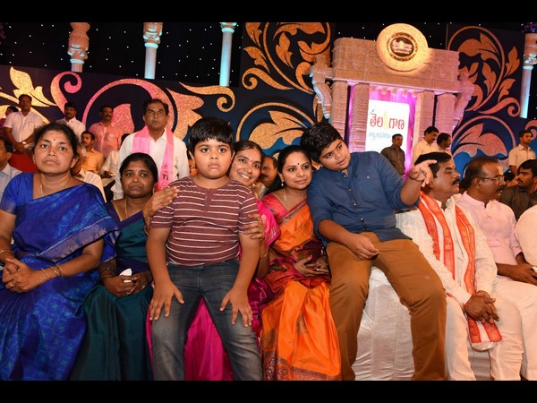 ఎంపి కవిత