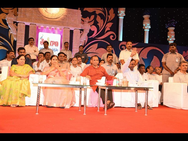 వేడుకలు