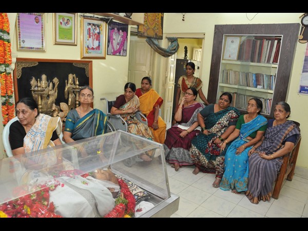 దాశరథి కుటుంబసభ్యులు