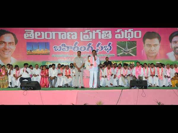 కేసీఆర్