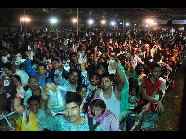 చేప మందుతో రోగులు