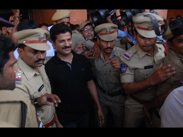 కోర్టుకు రేవంత్ రెడ్డి ఇలా..