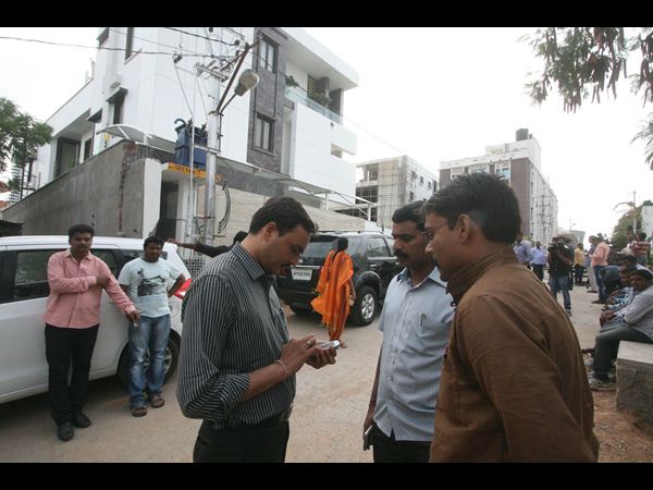 రేవంత్ కూతురు నిశ్చితార్థం రేవంత్ కూతురు నిశ్చితార్థం