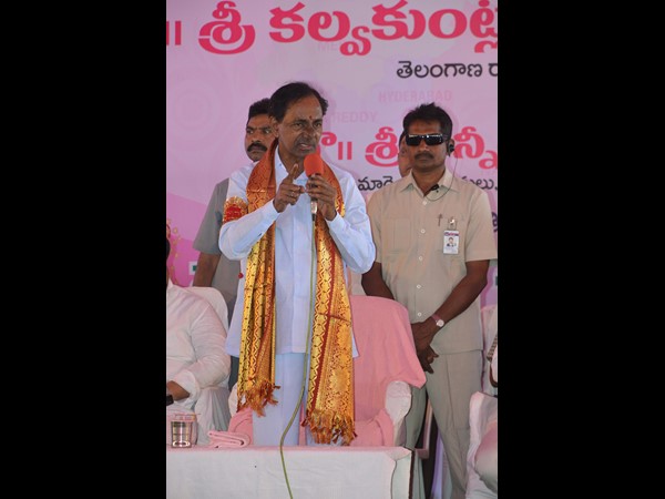 కెసిఆర్
