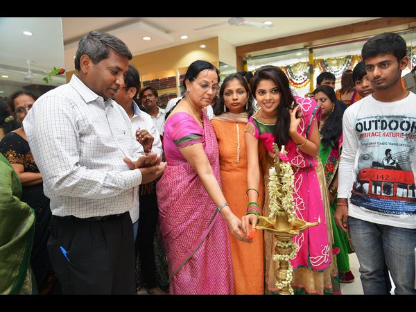 నటి శ్రావ్య