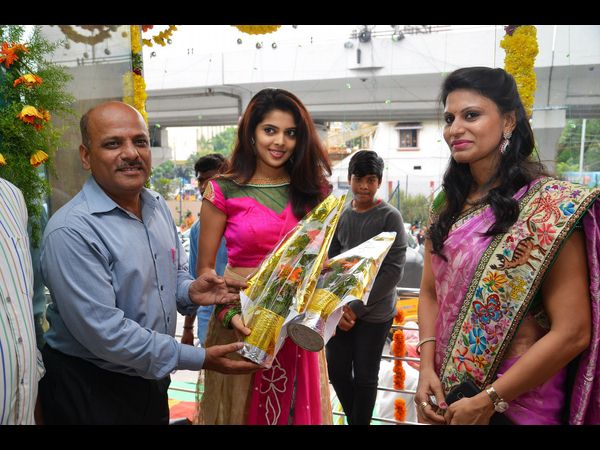 నటి శ్రావ్య