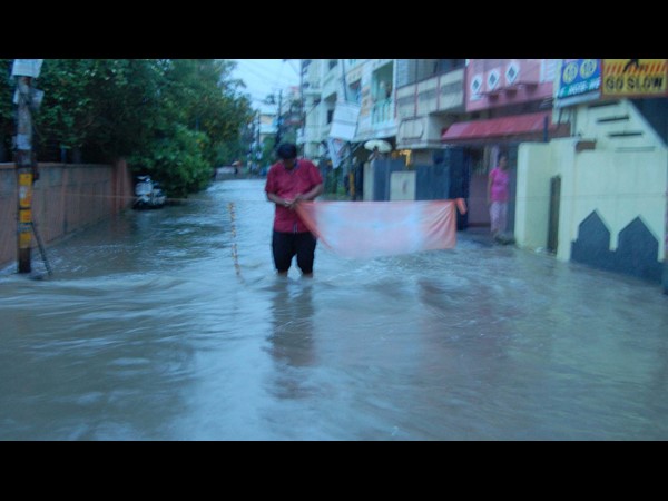 భారీ వర్షం