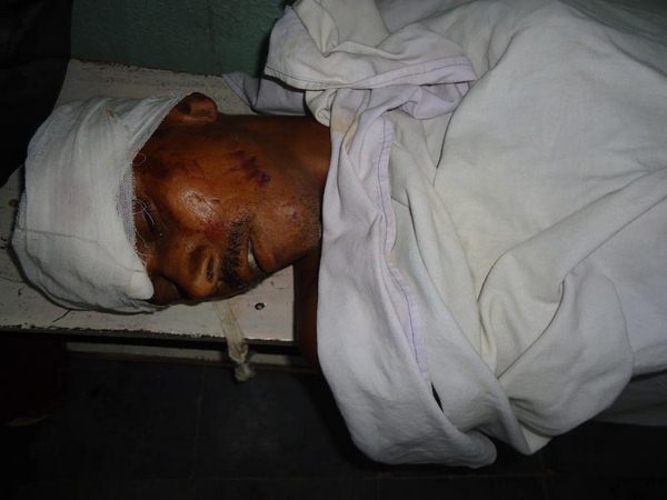 సంతకు వెళ్తుండగా ట్రక్ బోల్తా: 2 మృతి, 27 మందికి గాయాలు