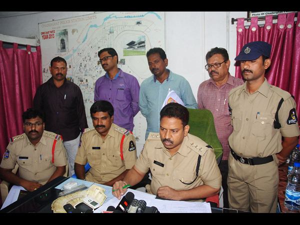 ఆటోల్లో ప్రయాణీస్తున్నారా, అయితే జాగ్రత్త..! 