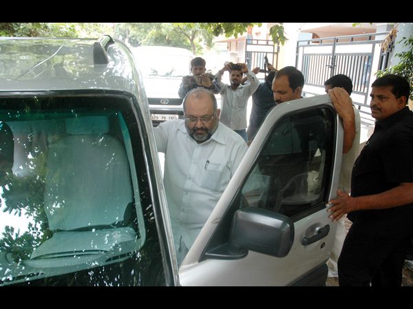 స్టీఫెన్ సన్ వాంగ్మూలం కీలకం