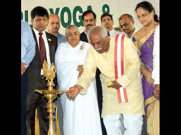 యోగా యోగా