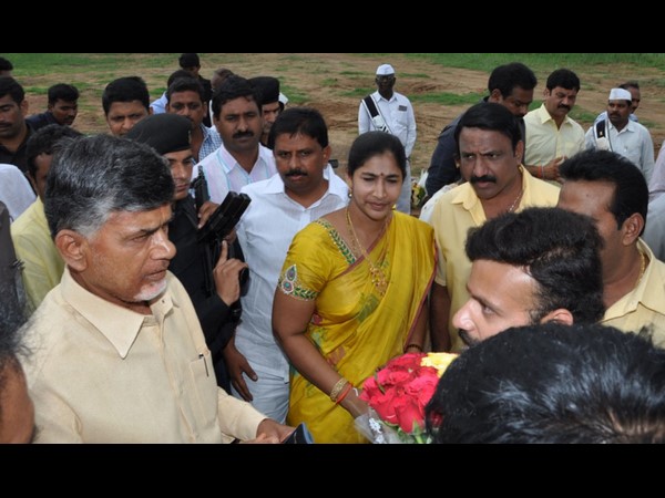 చంద్రబాబు చంద్రబాబు