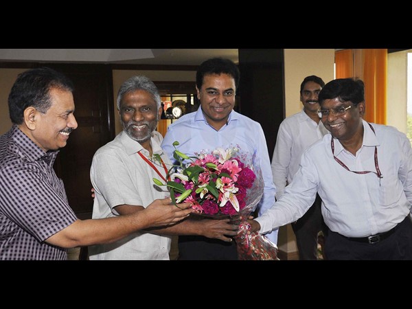 హడ్కో సిఎండితో..