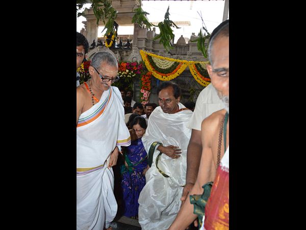 రాజన్న సేవలో కెసిఆర్