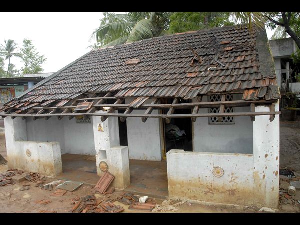 కామాంధుడిని కొట్టి చంపారు