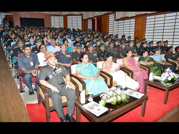 'దేశ రక్షణలో టెక్నాలజీ ఎంతో కీలకం' 'దేశ రక్షణలో టెక్నాలజీ ఎంతో కీలకం'