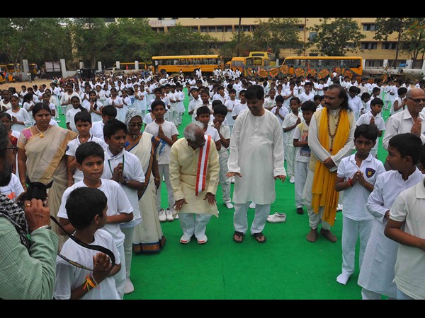 యోగా సాధన యోగా సాధన