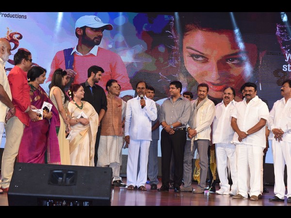 ప్రతి ఒక్కరికీ..