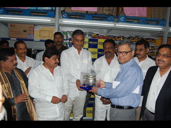  హైదరాబాద్‌లో మరో 'మెట్రో'