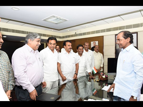 కెసిఆర్