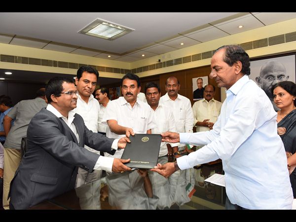 కెసిఆర్