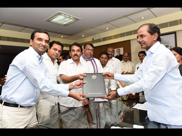 కెసిఆర్