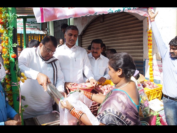  మనఊరు-మన కూరగాయలు: రూ. 21కే కిలో ఉల్లి