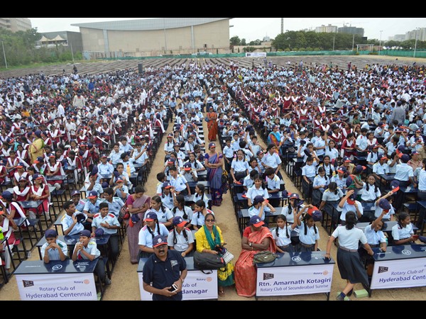 నాణ్యమైన విద్య, సౌకర్యాలు మెరుగుపరుస్తాం: మంత్రి హరీశ్