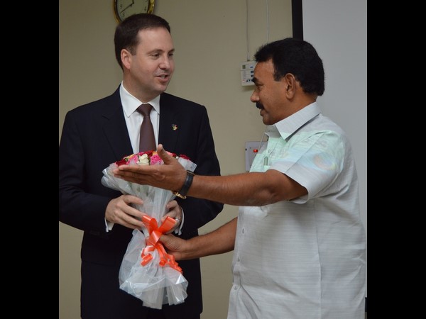 విదేశీ ప్రతినిధులతో జూపల్లి