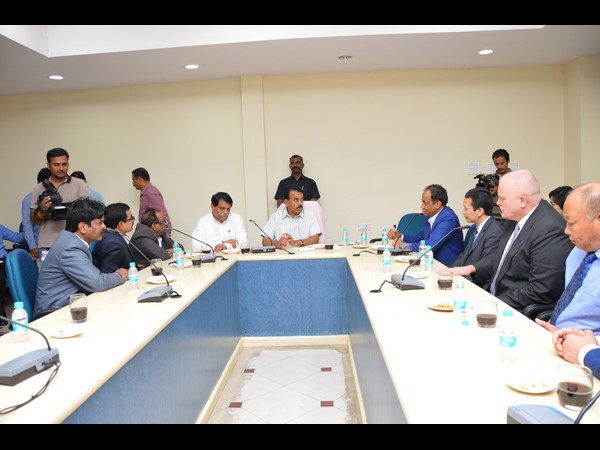 విదేశీ ప్రతినిధులతో జూపల్లి