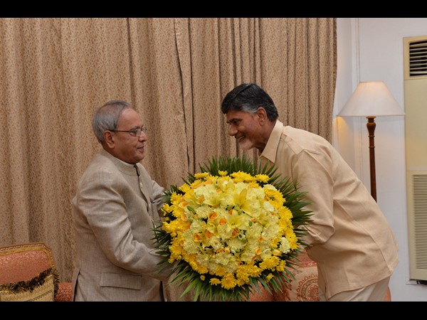 Chandrababu met Pranab Mukherjee
