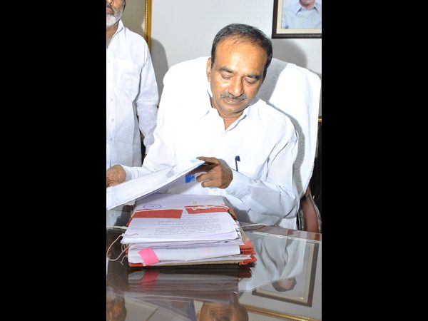 మంత్రి ఈటెల