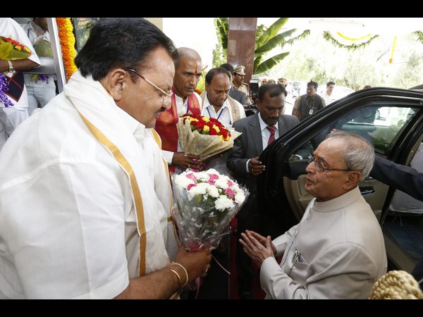 వచ్చిన ప్రతిసారీ మరింత శక్తిని పొందా: రాష్ట్రపతి ప్రణబ్