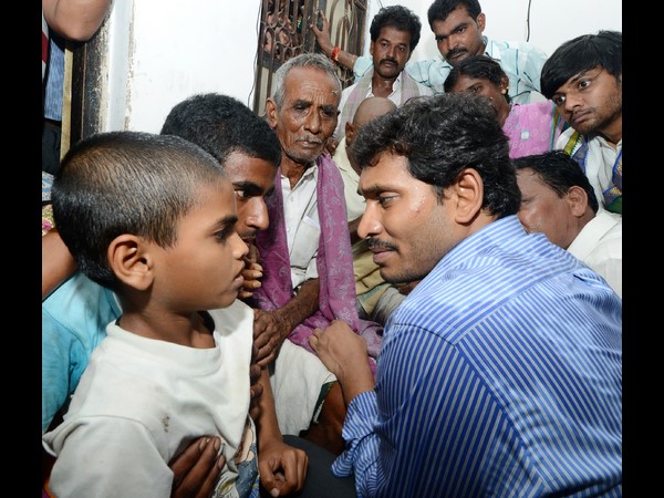 వైయస్ జగన్