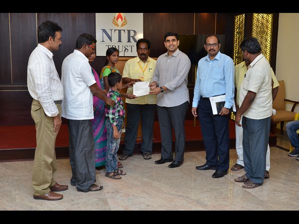 నారా లోకేష్