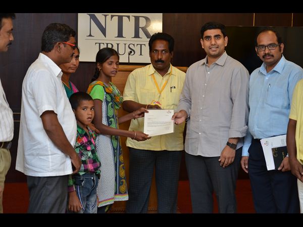 నారా లోకేష్