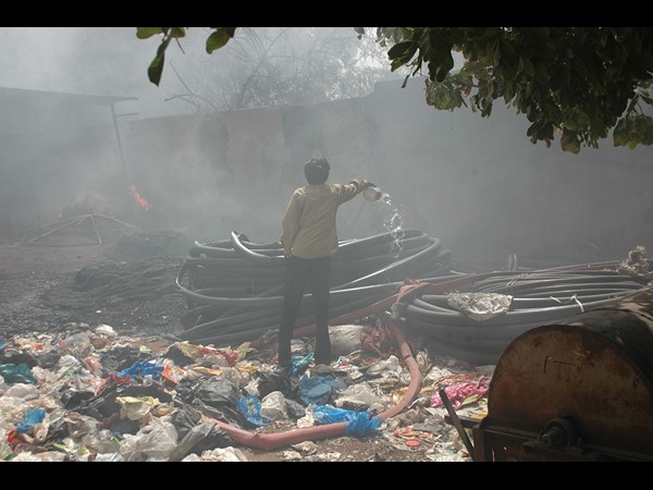 ప్లాస్టిక్ పరిశ్రమలో అగ్ని ప్రమాదం