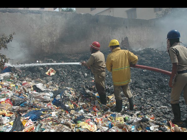 ప్లాస్టిక్ పరిశ్రమలో అగ్ని ప్రమాదం