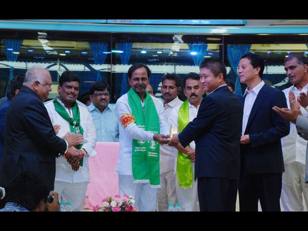 కెసిఆర్