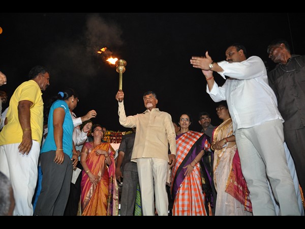 పుష్కర సంరంభం