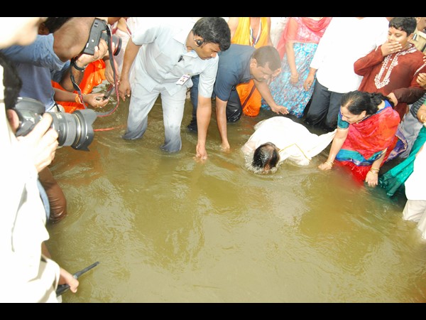 కెసిఆర్