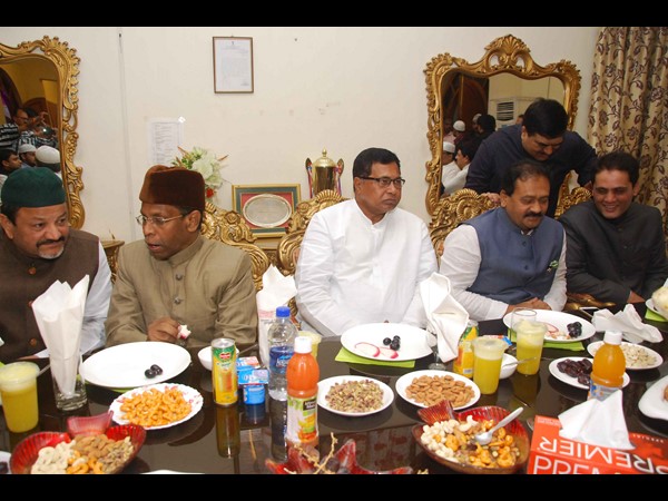 ఇఫ్తార్ విందు