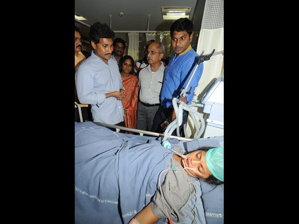 వైయస్ జగన్ వైయస్ జగన్