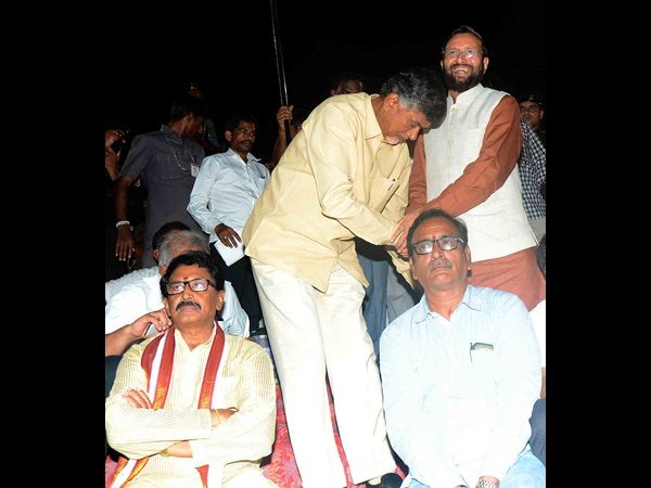 గోదావరి పుష్కరాలు గోదావరి పుష్కరాలు