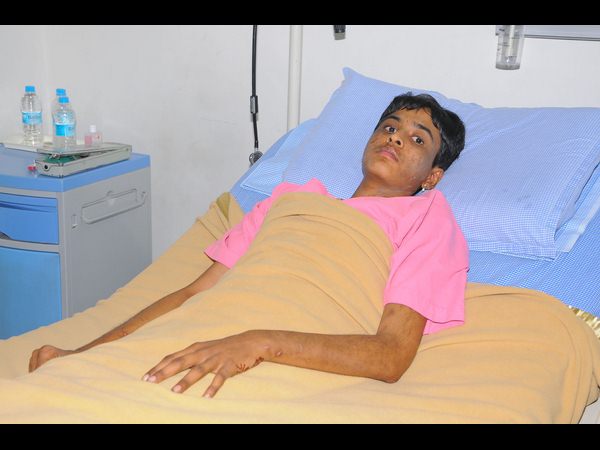  ప్రత్యూష - కెసిఆర్