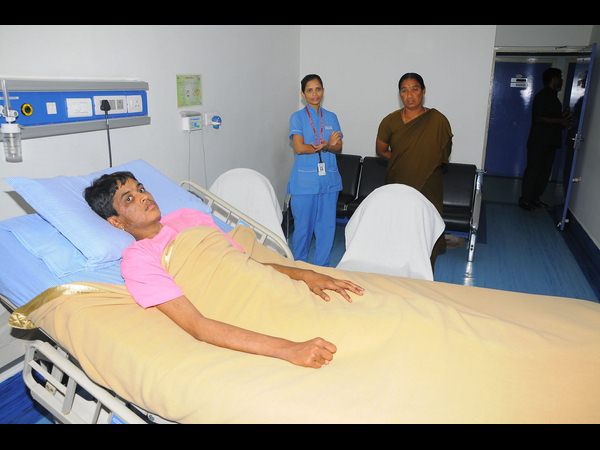  ప్రత్యూష - కెసిఆర్